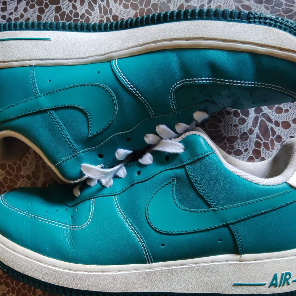Teal Low-Top Sneakers